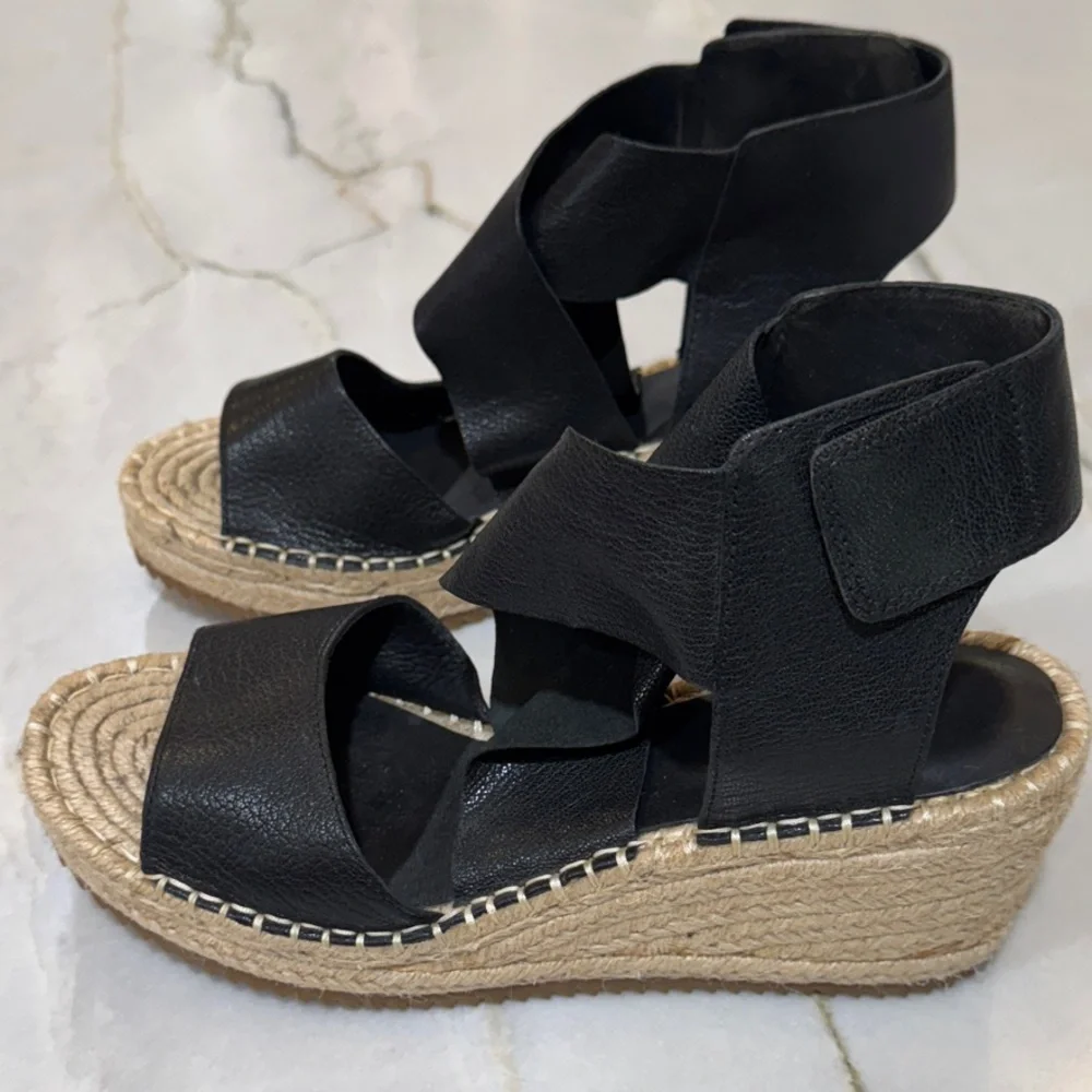 Eileen Fisher NEW Willow Black Wedge Sandals Size 8